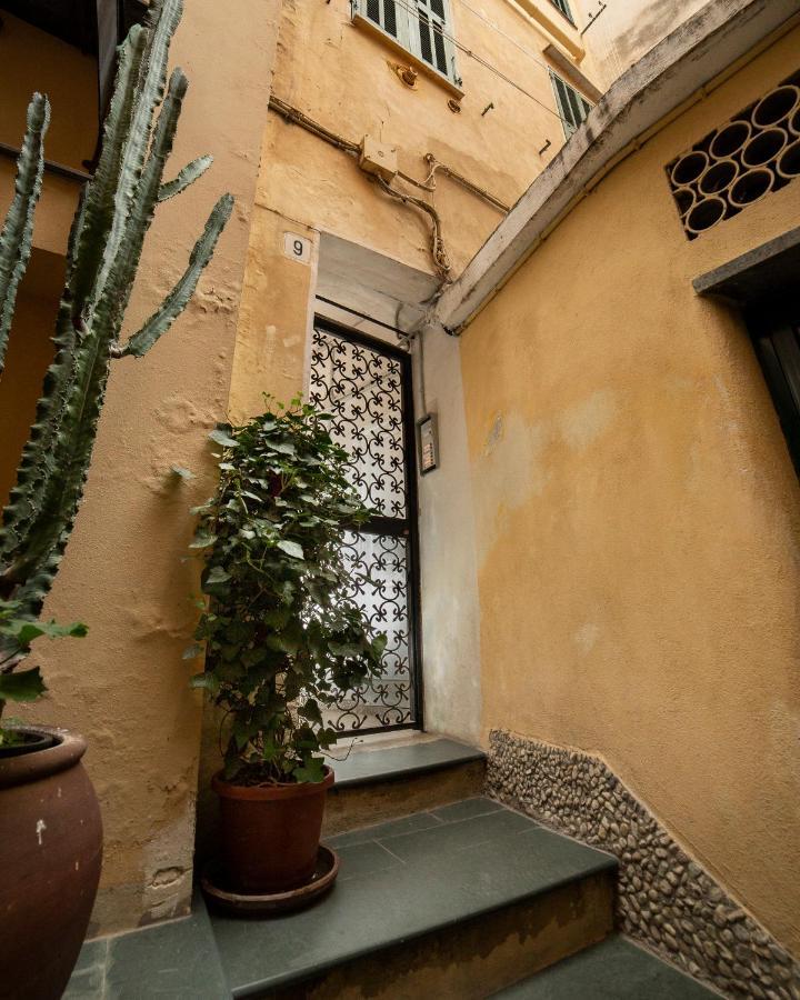Apartament Sui Tetti, Caressa De Mae Bordighera Zewnętrze zdjęcie